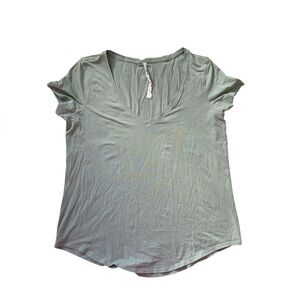 Lululemon V-Neck Short Sleeve